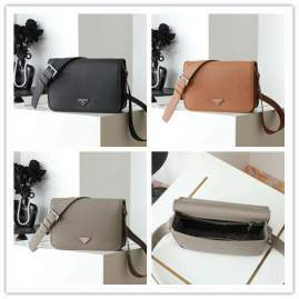 Picture of Prada Mens Bags _SKUfw210844325fw